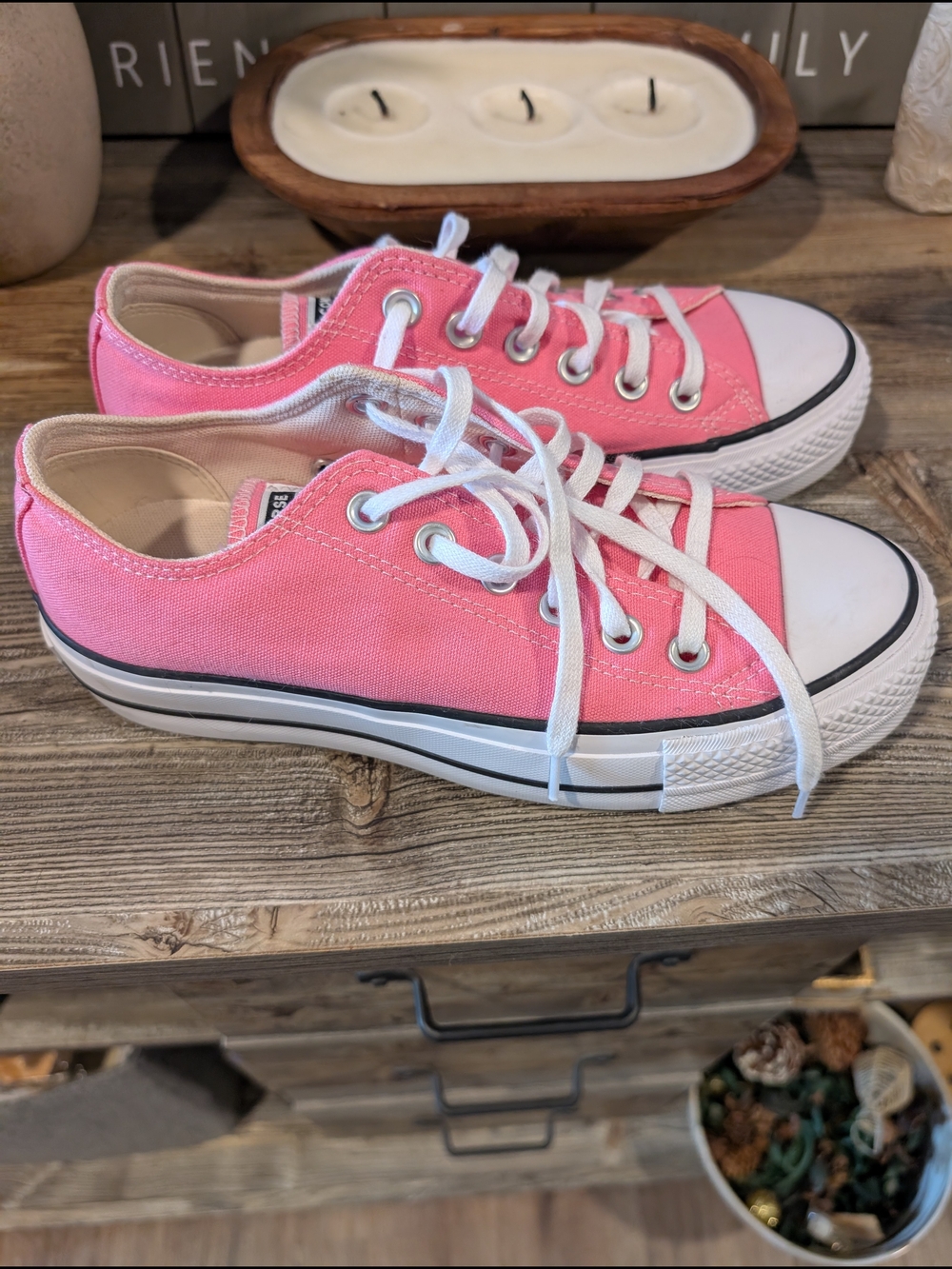 Converse Pink Low-Top Canvas Sneakers for Women